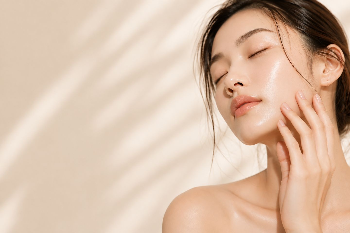 Peau lumineuse et hydratée soins coréens Maison Korié